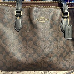 Coach signature leather tote light brown/ dark brown monogram.
